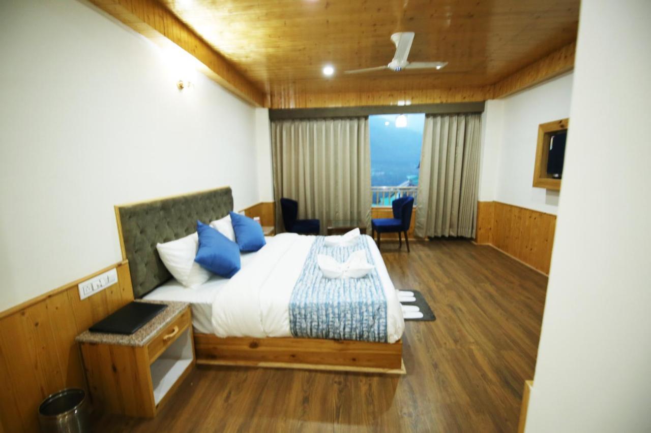 Blossom Hill Retreat Hotel Manali  Exterior photo